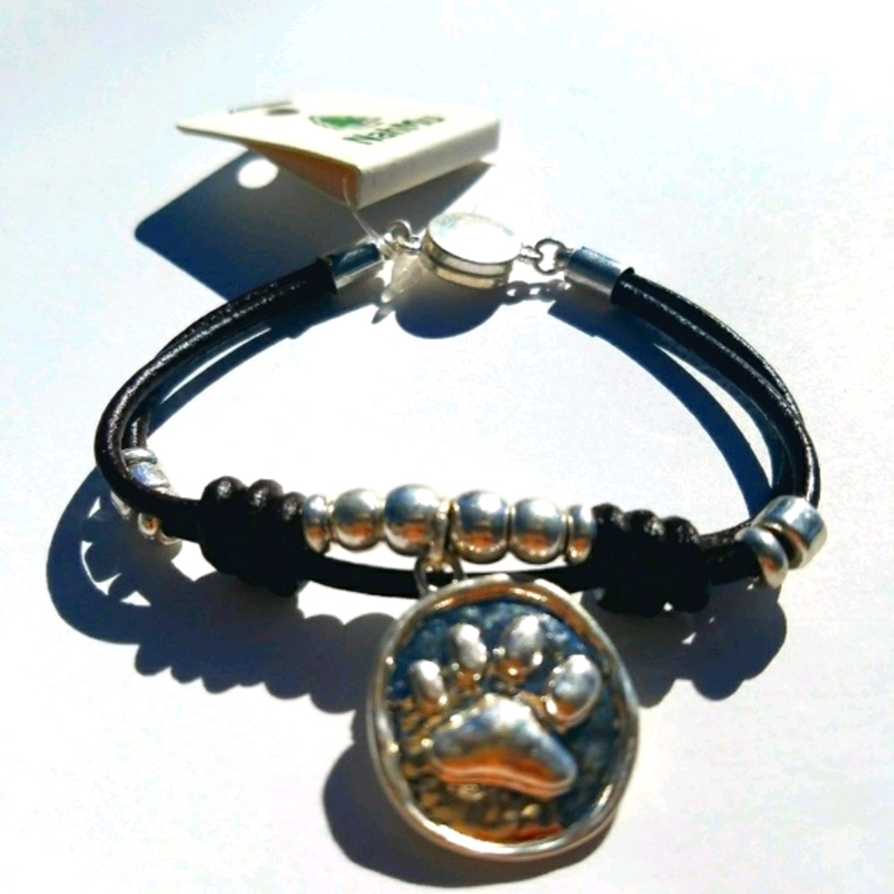 Paw charm beaded cord bracelet - Picture 2 of 2